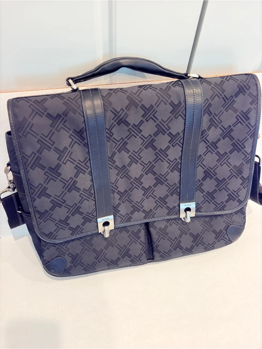 Tumi clean non